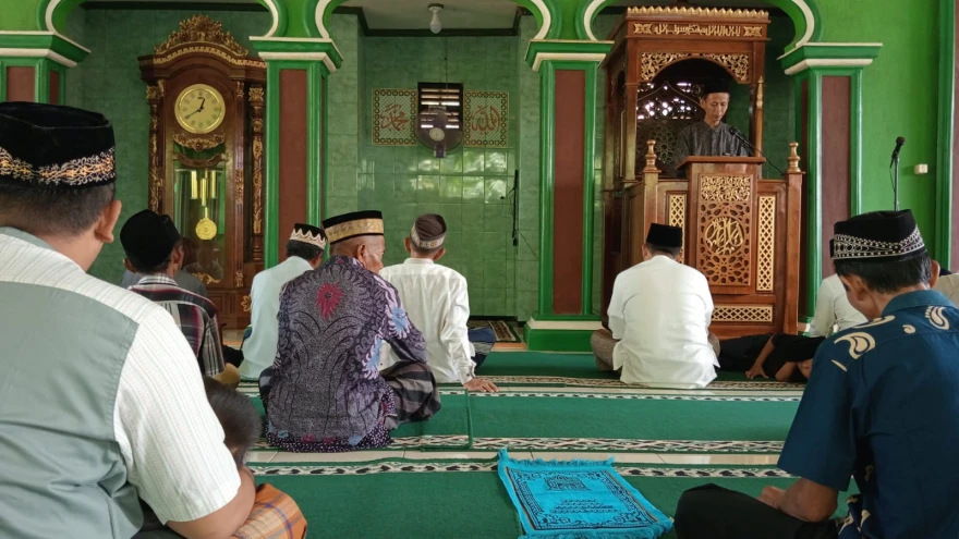 Peran Tokoh AGama dan Kegiatannya di Pemerintah Desa Bukit Peninjauan II